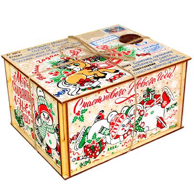 Детский новогодний подарок в  упаковке из фанеры весом 600 грамм